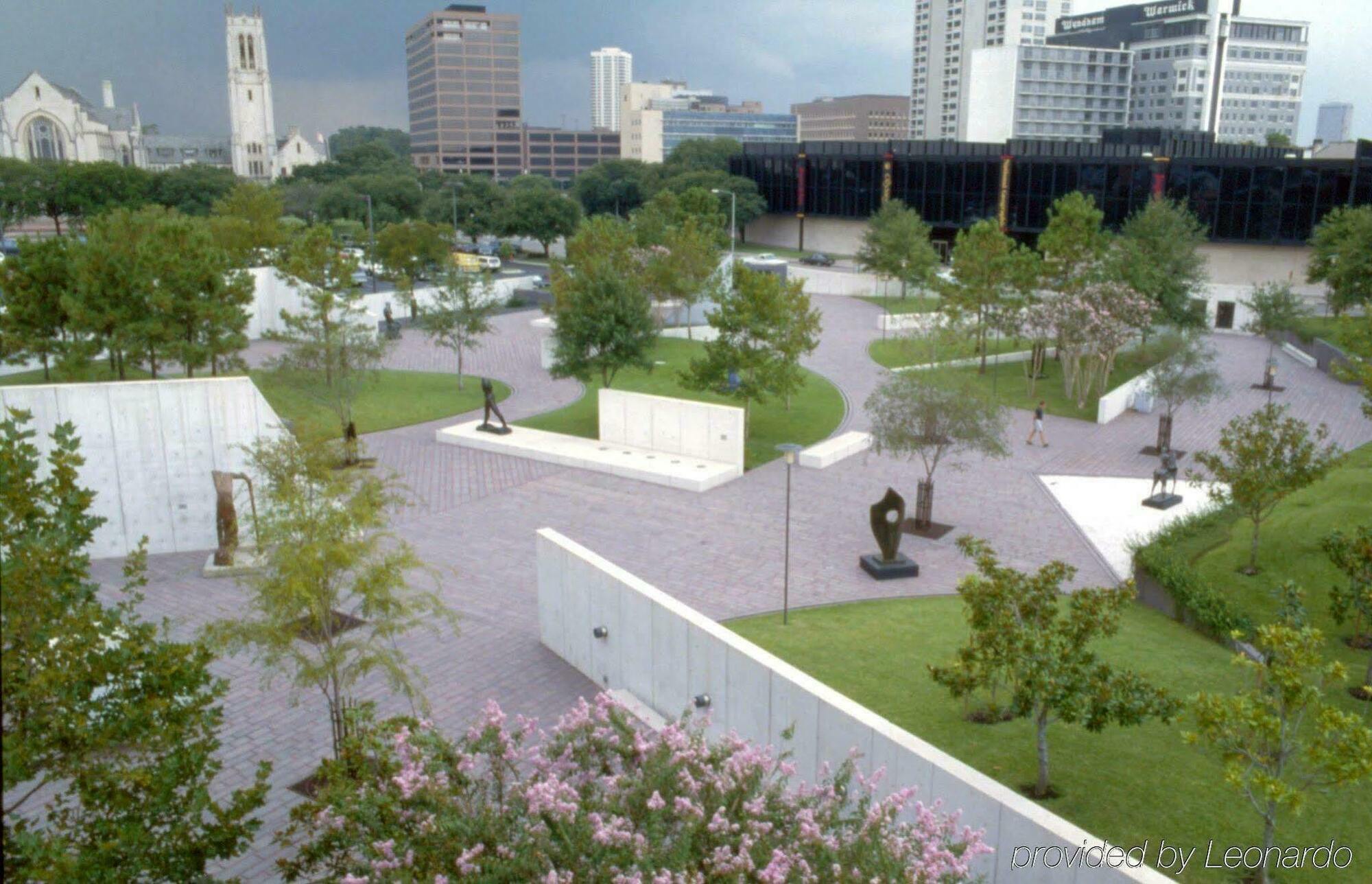 Holiday Inn Houston S - Nrg Area - Med Ctr By Ihg Exterior photo